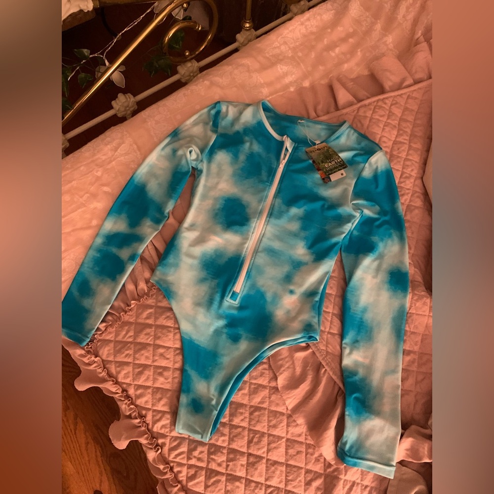 Repreve rashguard 1 piece eco friendly long sleeve zip up swimsuit- small NWT